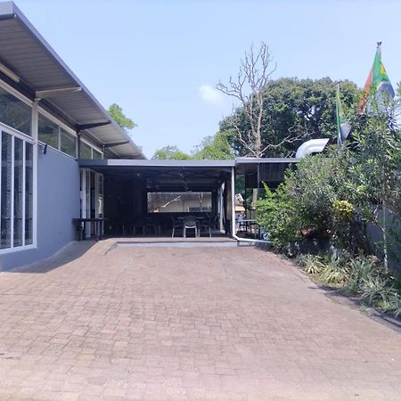 דורבן Essenwood Park Hotel מראה חיצוני תמונה